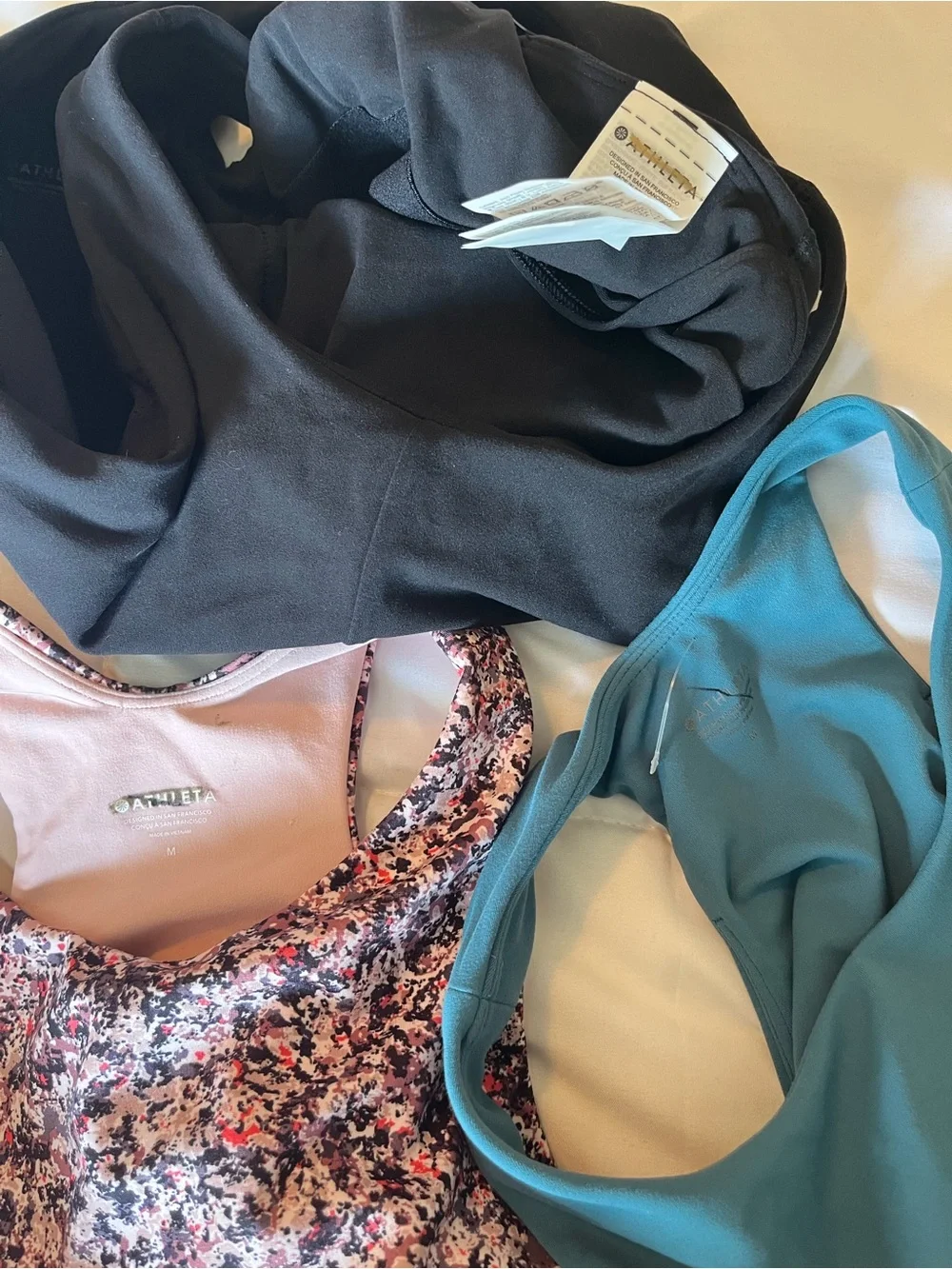Athleta Conscious Crop Top - size medium lot of 3, like new - Picture 6 of 6
